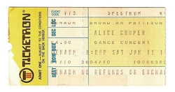 Alice Cooper / The Chambers Brothers / Commander Cody on Jan 15, 1972 [889-small]
