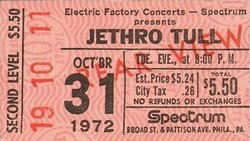 Jethro Tull / Captain Beefheart & His Magic Band on Oct 31, 1972 [268-small]