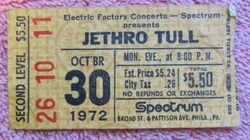Jethro Tull / Captain Beefheart & His Magic Band on Oct 30, 1972 [272-small]