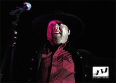 Montgomery Gentry on Aug 7, 2009 [929-small]
