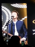 Paul McCartney on Apr 13, 2016 [266-small]