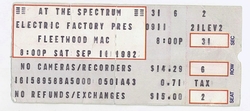 Fleetwood Mac / Men At Work on Sep 11, 1982 [583-small]