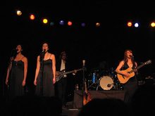 tags: Jenny Lewis & The Watson Twins - Jenny Lewis & The Watson Twins / Okkervil River / Oakley Hall on Oct 22, 2006 [681-small]