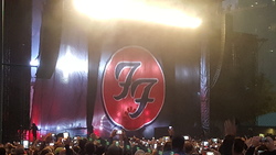 Foo Fighters / Gary Clark Jr. / Jewel on Oct 4, 2015 [062-small]
