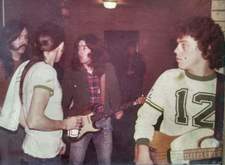 Rory Gallagher / Ted Nugent on Jan 17, 1976 [327-small]