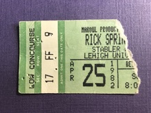 Rick Springfield on Apr 25, 1982 [945-small]