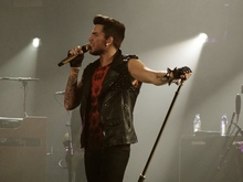 Adam Lambert / Queen + Adam Lambert on Jun 28, 2014 [469-small]