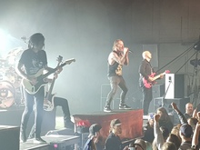 Stone Sour / The Pretty Reckless on Nov 15, 2017 [250-small]