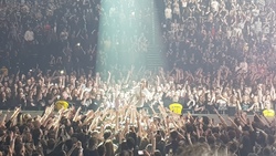 Fall Out Boy / MAX / Against the Current on Mar 29, 2018 [271-small]