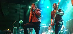 Welshly Arms / The Glorious Sons on Nov 14, 2019 [329-small]