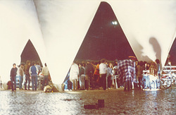 Jorge Mautner / Os Tapes / Nei Lisboa / Premeditando o Breque / Cheiro de Vida / Bebeto Alves on Oct 29, 1982 [710-small]