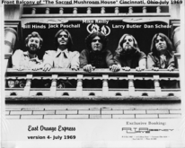 Three Dog Night / The Byrds / East Orange Express on Aug 8, 1969 [976-small]