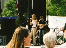 Chely Wright on Jun 30, 2002 [482-small]