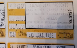Van Halen / Autograph on Jan 22, 1984 [681-small]