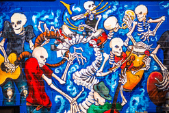 Grateful Dead mural, Grateful Dead on Jul 14, 1981 [498-small]