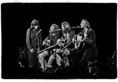 Crosby, Stills, Nash, & Young, Crosby, Stills, Nash & Young / The Beach Boys / Jesse Colin Young on Jul 19, 1974 [110-small]