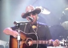 Hank Williams Jr on Aug 16, 1990 [544-small]
