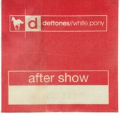 Deftones / Incubus on Oct 25, 2000 [636-small]