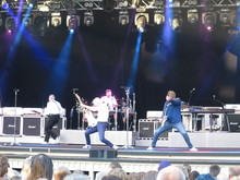 Status Quo on Jul 3, 2016 [749-small]