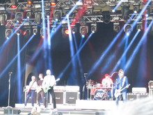 Status Quo on Jul 3, 2016 [750-small]