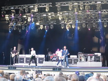 Status Quo on Jul 3, 2016 [753-small]