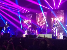 Black Stone Cherry / Monster Truck / The Cadillac Three on Dec 14, 2018 [782-small]