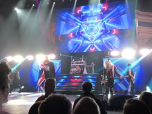 Def Leppard / Slydigs on Mar 25, 2018 [071-small]