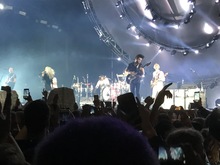 Paramore / mewithoutYou on Jan 12, 2018 [138-small]
