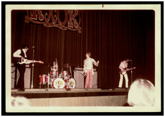Herman's Hermits / The Who / The Blues Magoos on Aug 25, 1967 [138-small]