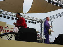 sha na na on Jul 14, 2004 [451-small]