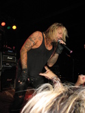 Vince Neil on Oct 3, 2007 [464-small]