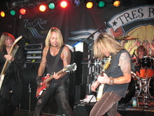 Vince Neil on Oct 3, 2007 [475-small]