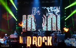 Kid Rock / ZZ Top on Aug 1, 2013 [685-small]