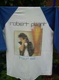 Robert Plant on Dec 20, 1983 [021-small]