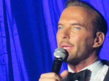 Matt Goss on Oct 1, 2016 [047-small]