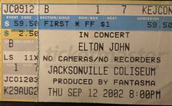 Elton John on Sep 12, 2002 [650-small]