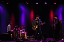 Daniel Lanois on Dec 12, 2012 [419-small]
