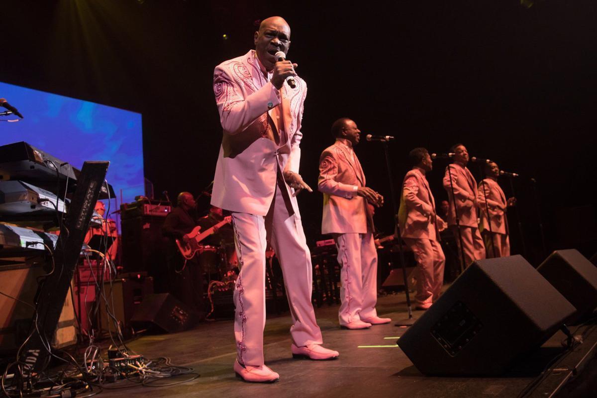 Nov 10, 2017 the ojays / The Spinners at The Family Arena St. Louis