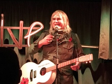 Mike Peters on Nov 10, 2017 [804-small]
