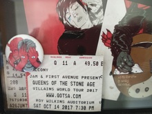 Queens of the Stone Age / Royal Blood on Oct 14, 2017 [913-small]