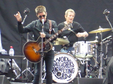 U2 / Noel Gallagher's High Flying Birds on Jul 22, 2017 [985-small]
