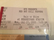 Red Hot Chili Peppers / Foo Fighters / Blonde Redhead on Jul 17, 2000 [463-small]