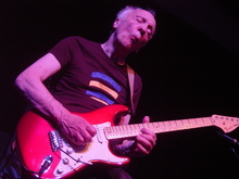 Robin Trower on May 25, 2017 [655-small]