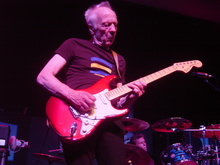 Robin Trower on May 25, 2017 [658-small]