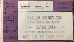 Elton John on Aug 16, 1989 [418-small]