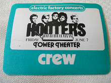 The Hooters on Jun 7, 1985 [962-small]