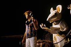 Neil Young on Sep 17, 1986 [484-small]
