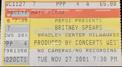 Britney Spears / O-Town on Nov 27, 2001 [678-small]