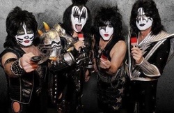 Motley Crue / Thin Lizzy / Kiss on Mar 10, 2013 [768-small]