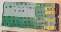 .38 Special / Bon Jovi on Sep 19, 1986 [708-small]